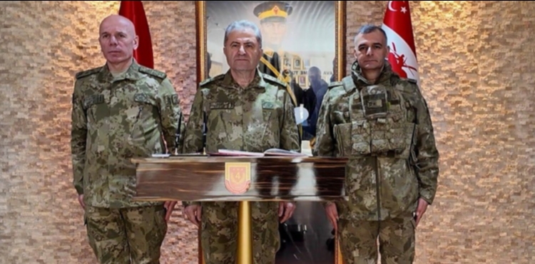 Kara Kuvvetleri Komutan� Tokel�den Kayseri'deki 1'inci Komando Tugay Komutanl���'nda inceleme