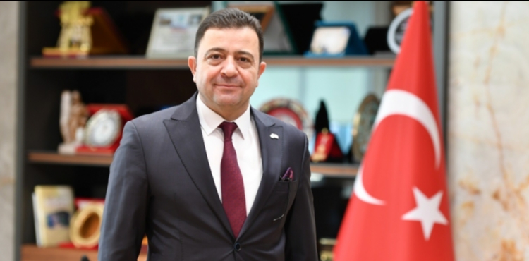 Sanayicimiz bir ��retmen edas�yla karnemizi be�enirse devam ederiz