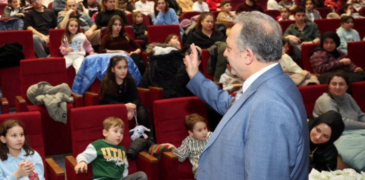 TALAS�TA KARNE SEV�NC� T�YATROYLA TA�LANDI