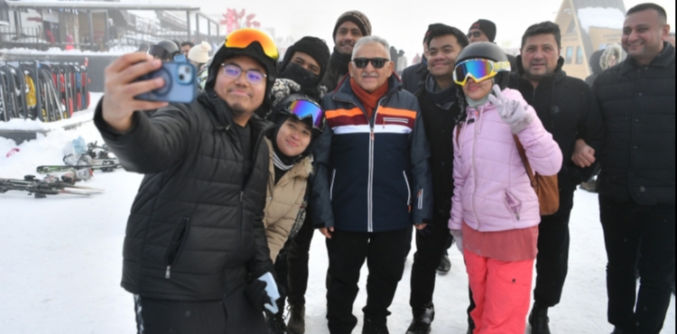 BA�KAN B�Y�KKILI�: �ERC�YES�TE YARIYIL BEREKETL� GE�Tݔ