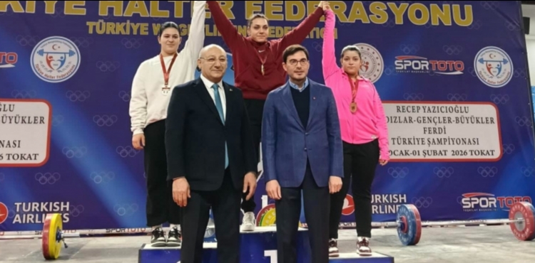 Kayserili sporcu halterde T�rkiye �ampiyonu oldu