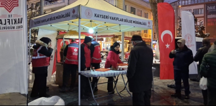 Kayseri Vak�flar B�lge M�d�rl����nden Berat Kandili �kram�