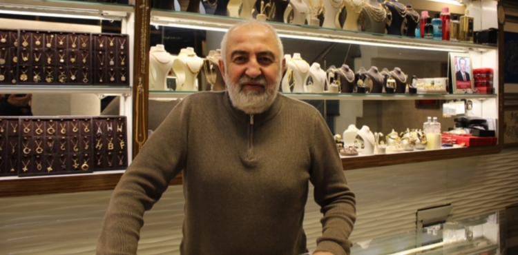 Alt�nda sert d���� sonras� uzman yorumu: Piyasa bir duraklama s�recinde