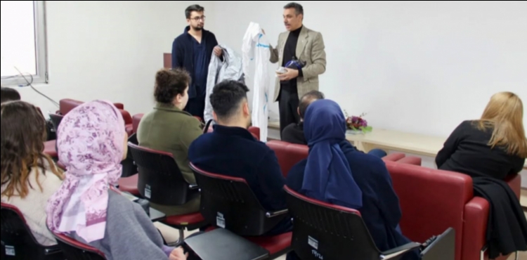 Kayseri Devlet Hastanesi personeline Hemovijilans ve KBRN e�itimi