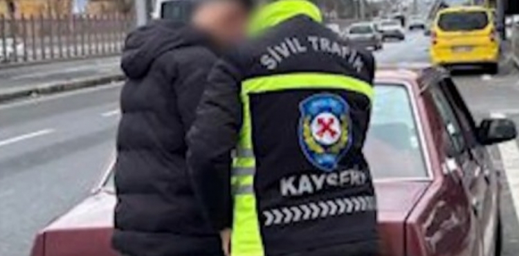 Kayseri�de trafik kurallar�na uymayan 3 s�r�c�ye ceza