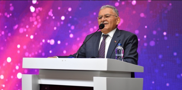 BA�KAN B�Y�KKILI�: �T�CARET DEN�L�NCE AKLA KAYSER� GEL�R�