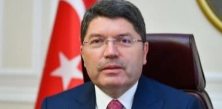 Y�lmaz Tun�: T�rkiye y�zy�l� i�in ilk g�nk� heyecanla �al��maya devam edece�iz