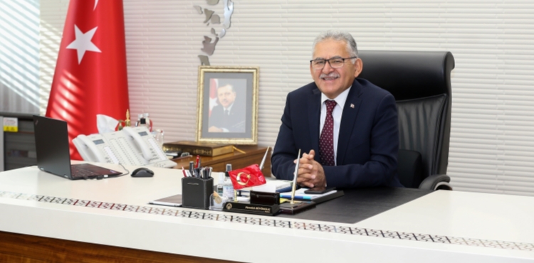 BA�KAN B�Y�KKILIǒTAN RAMAZAN�DA �K� NOKTADA G�N�L SOFRASI