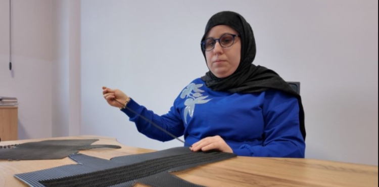 �ZEL GEREKS�N�ML� GEN�, B�Y�K�EH�R A�LES� �LE T�M ENGELLER� A�IYOR