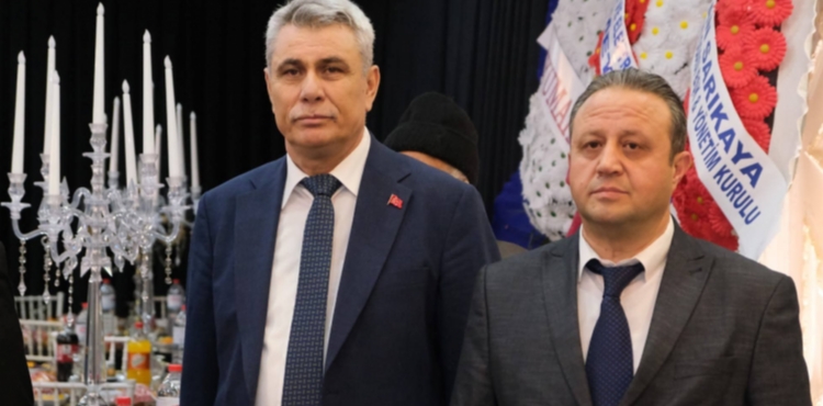 Arg�nc�k Esnaf Odas�'nda Sayit Akp�nar g�ven tazeledi