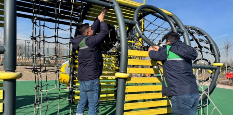 B�Y�K�EH�R�DEN RECEP TAYY�P ERDO�AN M�LLET BAH�ESݒNDE BAKIM, ONARIM VE TEM�ZL�K SEFERBERL���