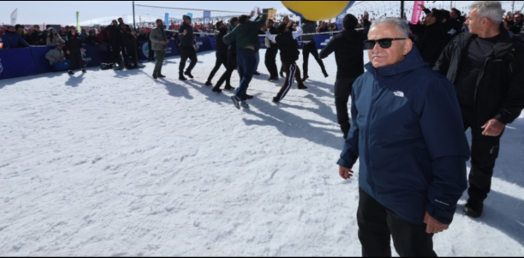 Z�RVEDE MUHTE�EM F�NAL: ERC�YES KI� SPOR FEST�VALݒNE B�NLERCE KATILIM