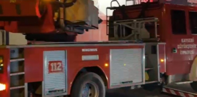 Kayseri'de hayvansal yan �r�nler tesisinde yang�n