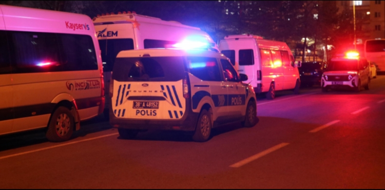 Kayseri'de iki grup aras�nda silahl� kavga: 1 yaral�