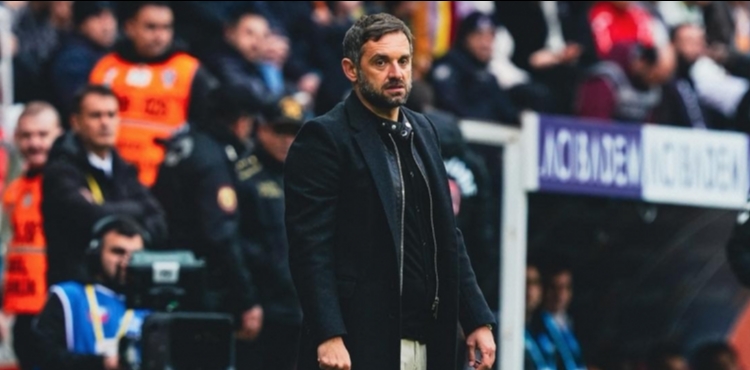 Kayserispor�da Djalovic ile yollar ayr�ld�