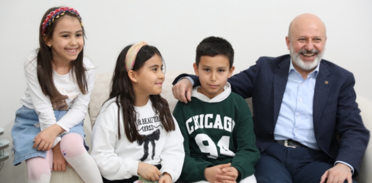 �B�Y�K B�R A�LE OLMANIN MUTLULU�UNU �FTAR SOFRALARINDA YA�IYORUZ�