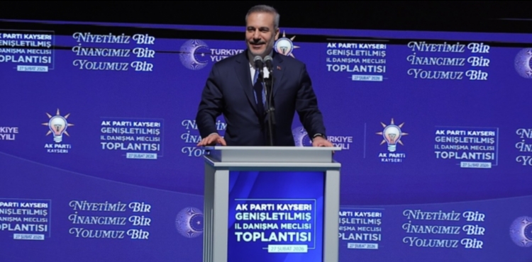 F�DAN�DAN B�Y�KKILIǒA H�ZMET �VG�S�: �BA�KANIMIZIN ORTAYA KOYDU�U V�ZYON, H�ZMET HER T�RL� TAKD�R�N �ST�NDE�