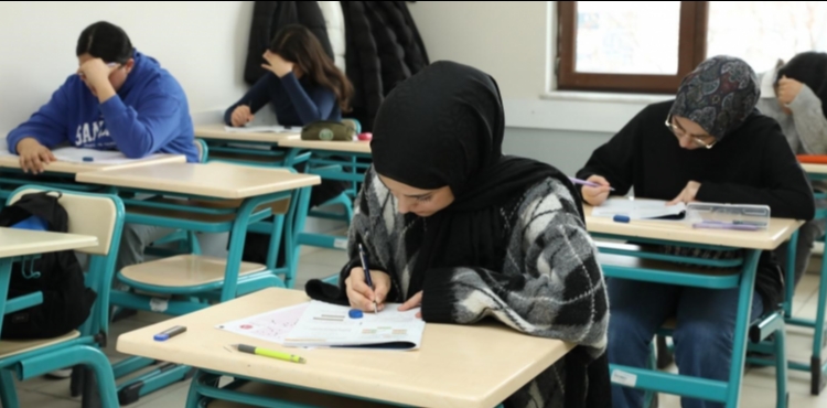 B�y�k�ehir KAYMEK�ten MS� s�nav�na haz�rl�k yolunda �cretsiz deneme s�nav� 