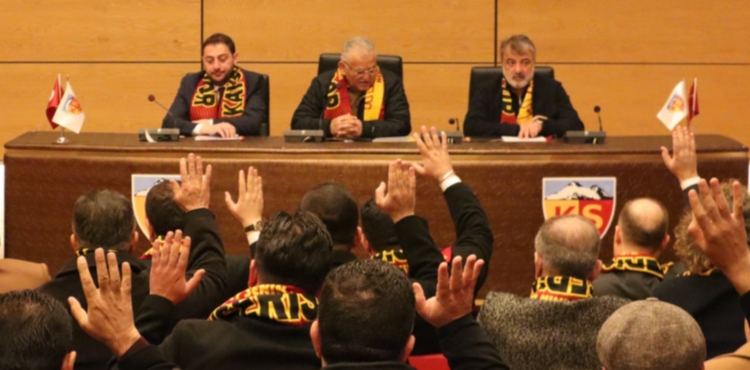 Kayserisporspor�da g�ven tazeleyen Ba�kan A��kal�n: �u an borcumuz 900 milyon TL civar�na d��m�� durumda