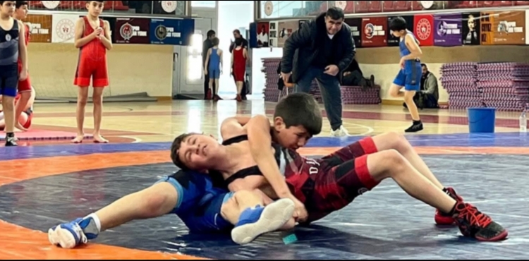 Okul Sporlar� G�re� K���kler �l Birincili�i m�sabakalar� ba�lad�