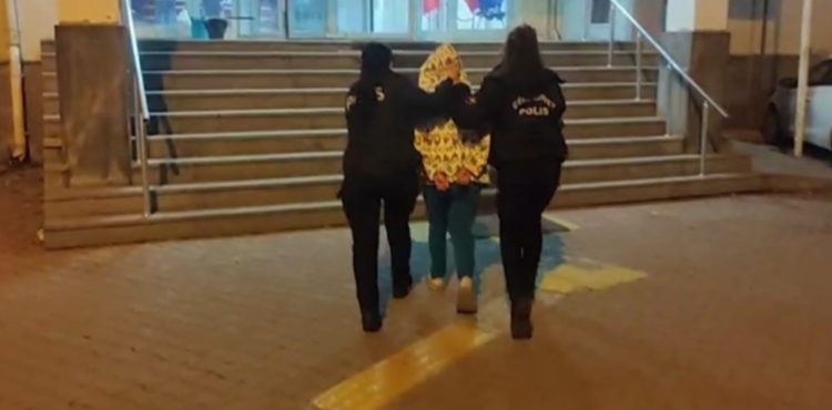 Kayseri'de 19 y�l hapisle aranan h�k�ml� yakaland�