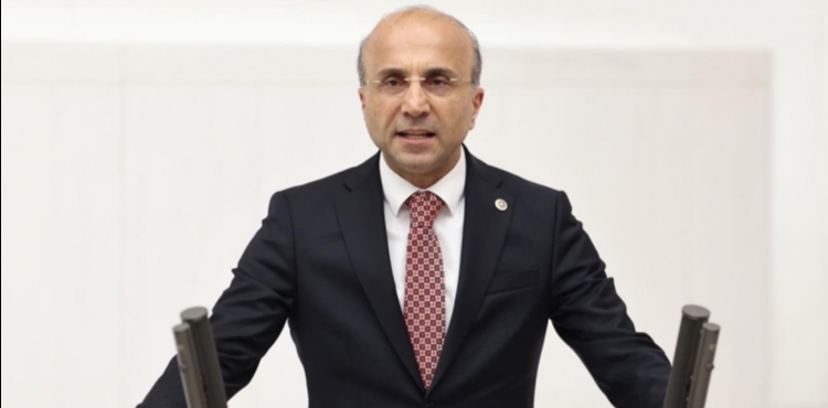 CHP�li A�k�n Gen�: Asgari �cretli bedelli askerlik i�in 14 ay 26 g�n �al��mak zorunda kalacak