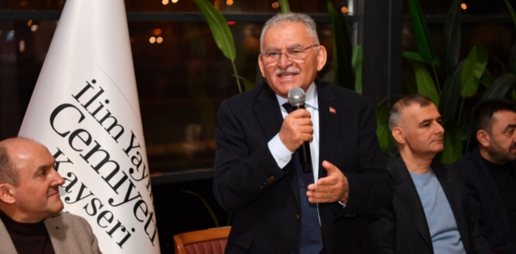 BA�KAN B�Y�KKILI�, RAMAZAN�IN 14��NC� G�N�NDE �FTAR SOFRALARINA KONUK OLDU