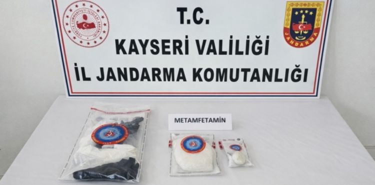 Kayseri�de uyu�turucu operasyonu: 1 g�zalt�