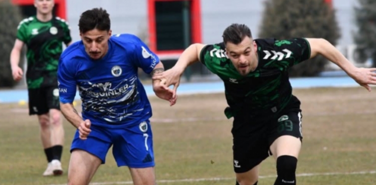 Kayseri Erciyes38 FK-K�r�ehir FSK: 3-2