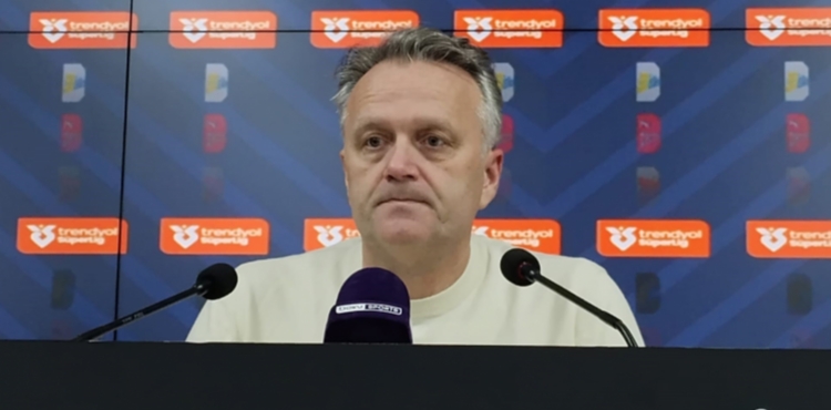 Kayserispor Teknik Direkt�r� Moe: Yakalad���m�z f�rsatlar� de�erlendiremedik 