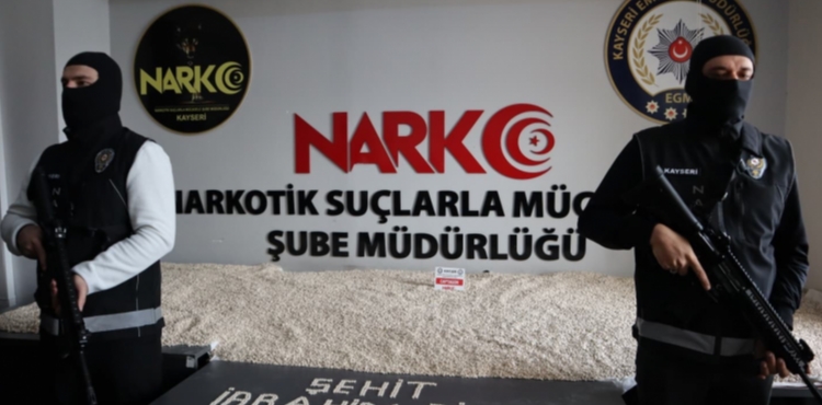 Kayseri'de 1 milyon 260 bin adet uyu�turucu hap ele ge�irildi 