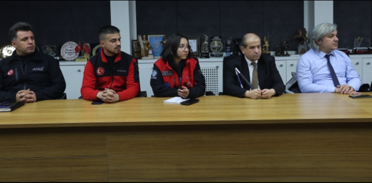 B�Y�K�EH�R�DEN AFET VE AC�L DURUMLARDA ENGELL�L�K �ALI�TAYI �N HAZIRLIK TOPLANTISI