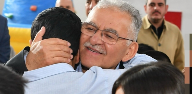 BA�KAN B�Y�KKILI�, Y�REKLER� ISITTI: BAYRAMDA �OCUKLARIN G�NL�N� KAZANDI