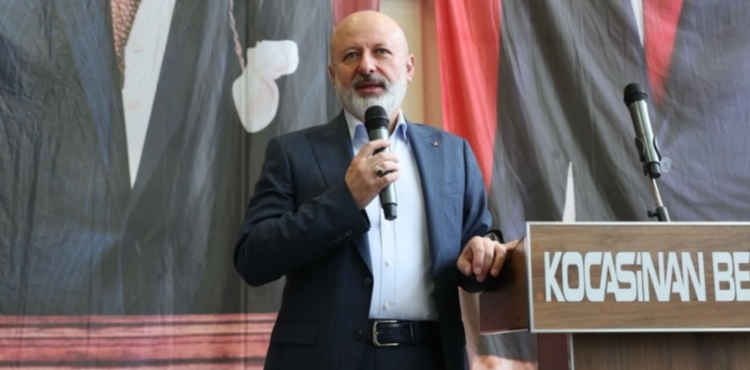 BA�KAN �OLAKBAYRAKDAR: �HUZUR �KL�M� EN B�Y�K N�MET�M�Z�