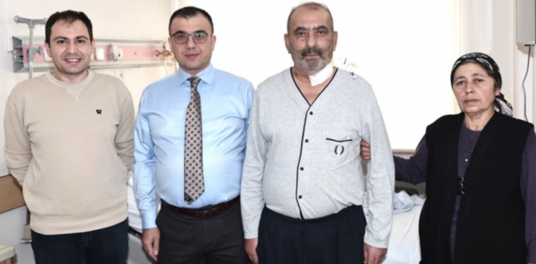 ER� T�p Fak�ltesi'nde Kayseri�de ilk mitral kapak ameliyat� ger�ekle�tirildi