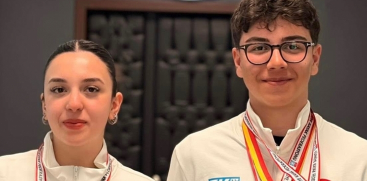 Kayseri�den iki gen� sporcu, kayakta T�rkiye�yi temsil etmeye haz�rlan�yor