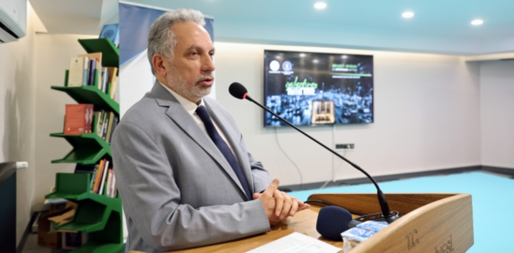 TALAS'TA K�TAP KURTLARI �D�LLEND�R�LD�