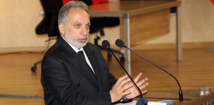 TALAS�TA ATIKLAR SANATA D�N���YOR