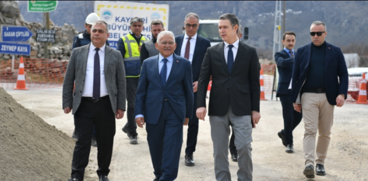 BA�KAN B�Y�KKILIǒTAN HACILAR �L�ES�NDEK� 100 M�LYON TL�L�K KASK� YATIRIMINA YAKIN TAK�P