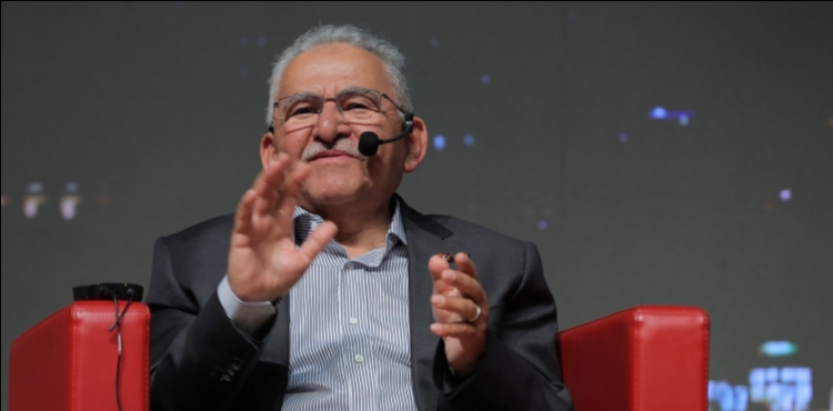 BA�KAN B�Y�KKILI�, KAYSER� �N�VERS�TESݒNDE GEN�LERLE BULU�TU: �BU BELED�YE S�Z�N�