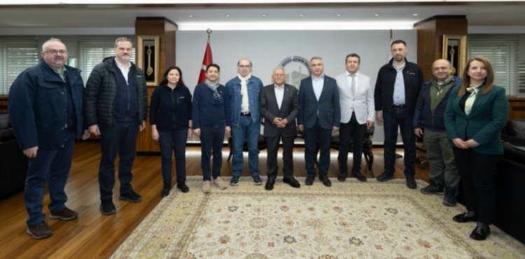 BA�KAN B�Y�KKILI� AKADEM�K HEYETLE B�R ARAYA GELD�