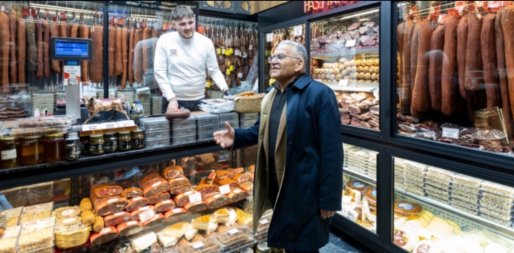 B�Y�KKILI�, M�LLET CADDESݒNDE YAPIMI TAMAMLANAN AYDINLATMA S�STEM�N� �NCELED�