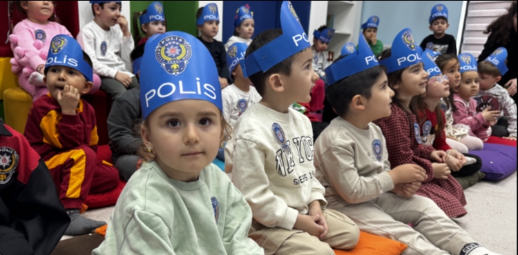 B�Y�K�EH�R�DEN ANLAMLI ETK�NL�K: M�N�KLERE POL�SL�K MESLE�� TANITILDI