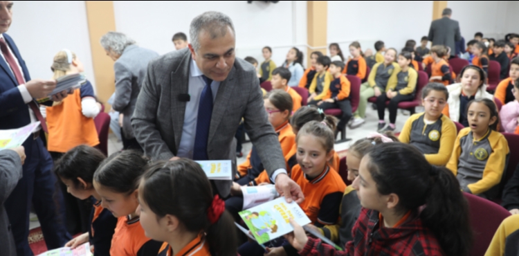 KASKݒDEN GELECE��N NES�LLER�NE SU B�L�NC� E��T�M�