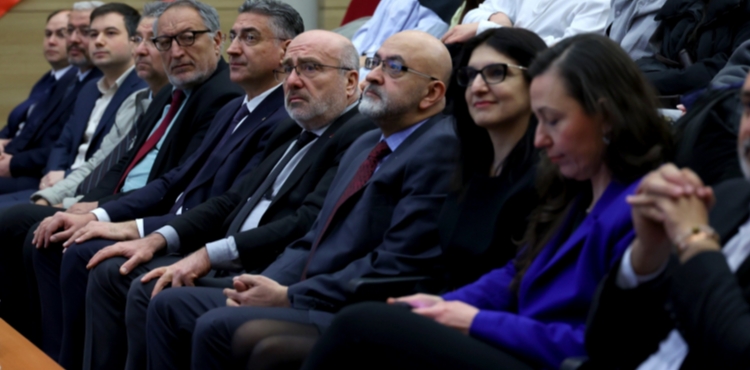 KAYܒde StartUp MYO Proje Yar��mas� Kapsam�nda �Kitle Fonlama E�itimi� D�zenlendi