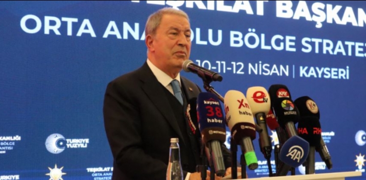 Hulusi Akar: Recep Tayyip Erdo�an liderli�inden ba�ka bu �lkeyi y�netmek ger�ekten m�mk�n de�il