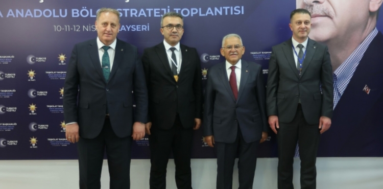 BA�KAN B�Y�KKILIǒTAN STRATEJ� TOPLANTISI�NDA �B�RL�K, H�ZMET VE KAYSER� MODELݔ MESAJI