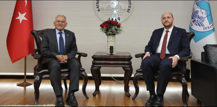 �S�ZLER�N BURADAK� VARLI�I, B�Z�M ���N UMUT VE G�� OLMAYA DEVAM ED�YOR�