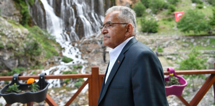 BA�KAN B�Y�KKILIǒTAN KAYSERݒN�N TUR�ZM POTANS�YEL� VE TUR�ZM KALKINMA ATA�INA VURGU