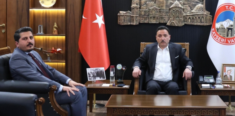 Mimarlar Odas� �ube Ba�kan� Murtaza Er�den Vali �i�ek�e ziyaret